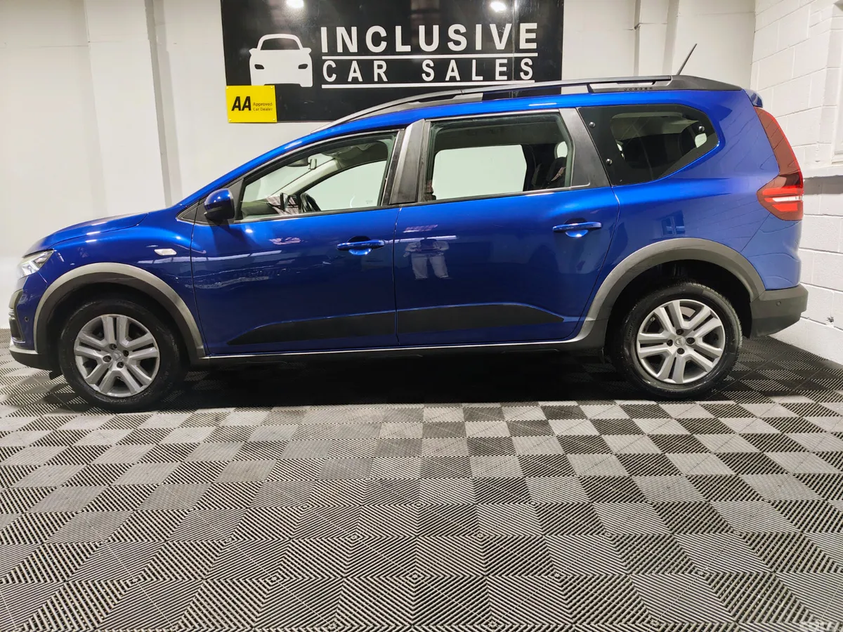 Dacia Jogger MPV, Petrol, 2022, Blue