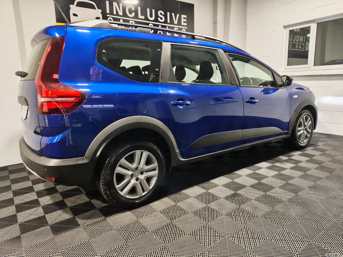 Dacia Jogger MPV, Petrol, 2022, Blue