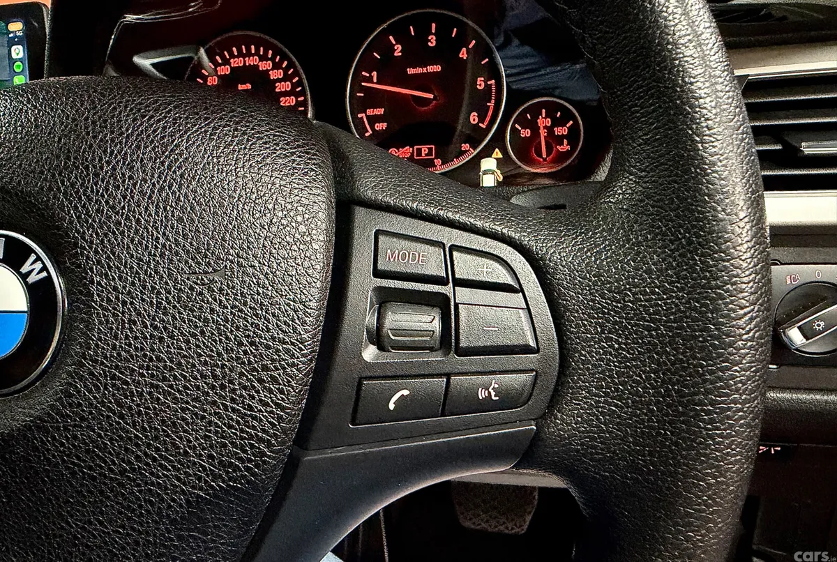 BMW 3-Series Saloon, Diesel, 2017, Red