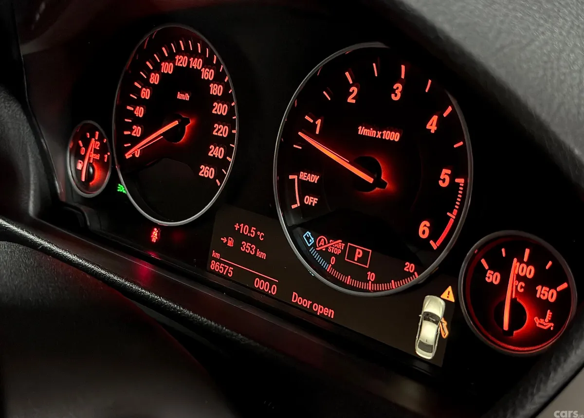 BMW 3-Series Saloon, Diesel, 2017, Red