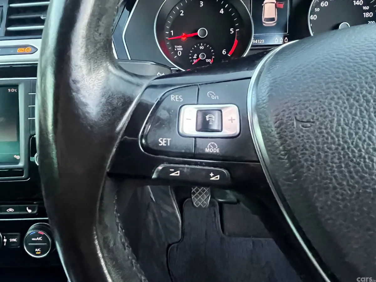 Volkswagen Passat Estate, Diesel, 2018, Black