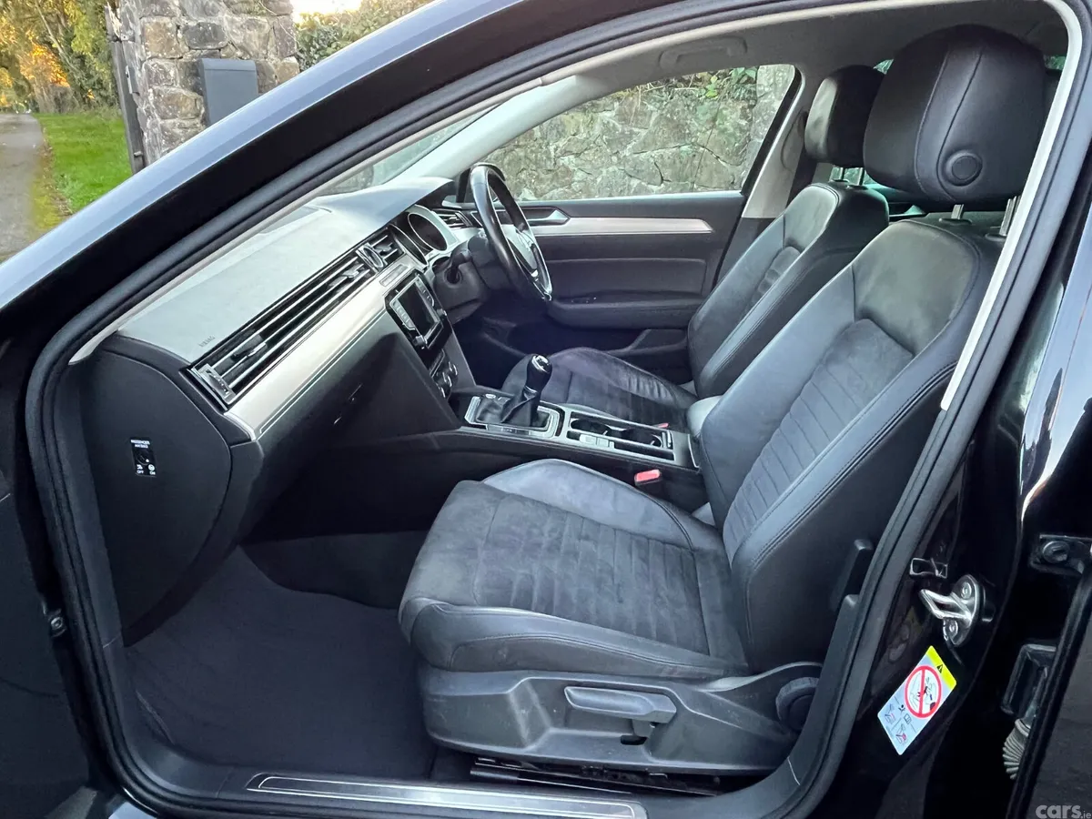 Volkswagen Passat Estate, Diesel, 2018, Black