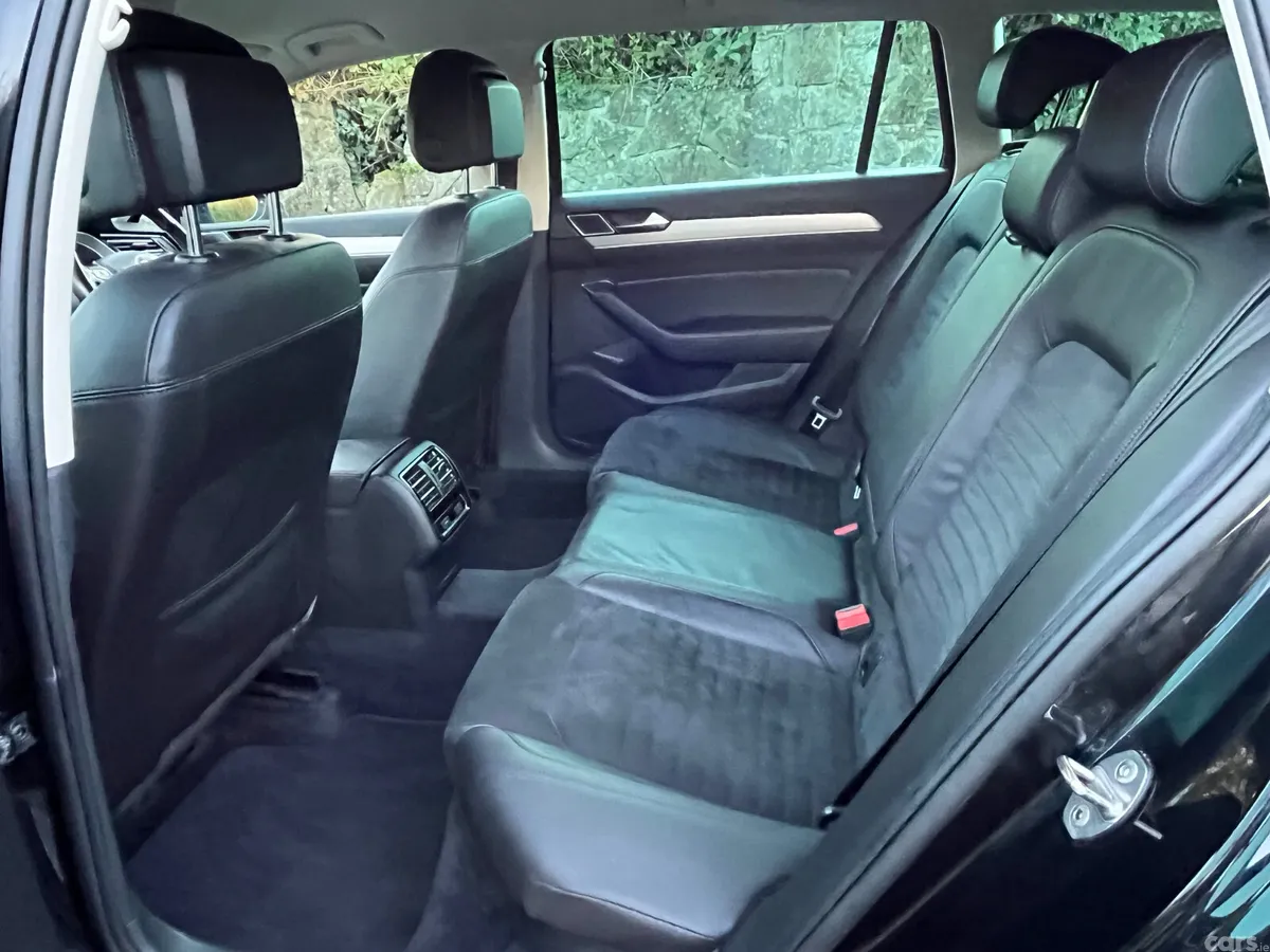 Volkswagen Passat Estate, Diesel, 2018, Black