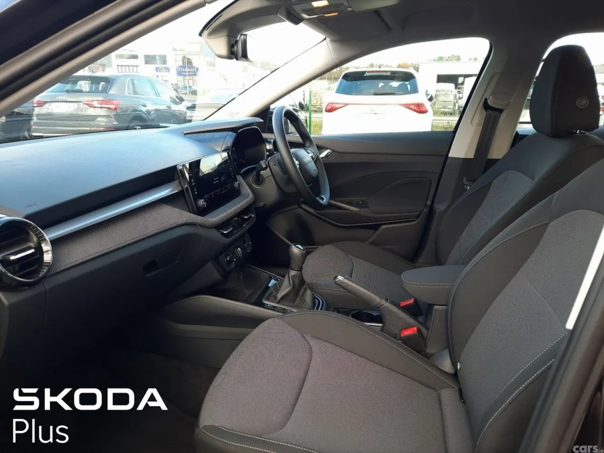 Skoda Fabia Hatchback, Petrol, 2026, Black