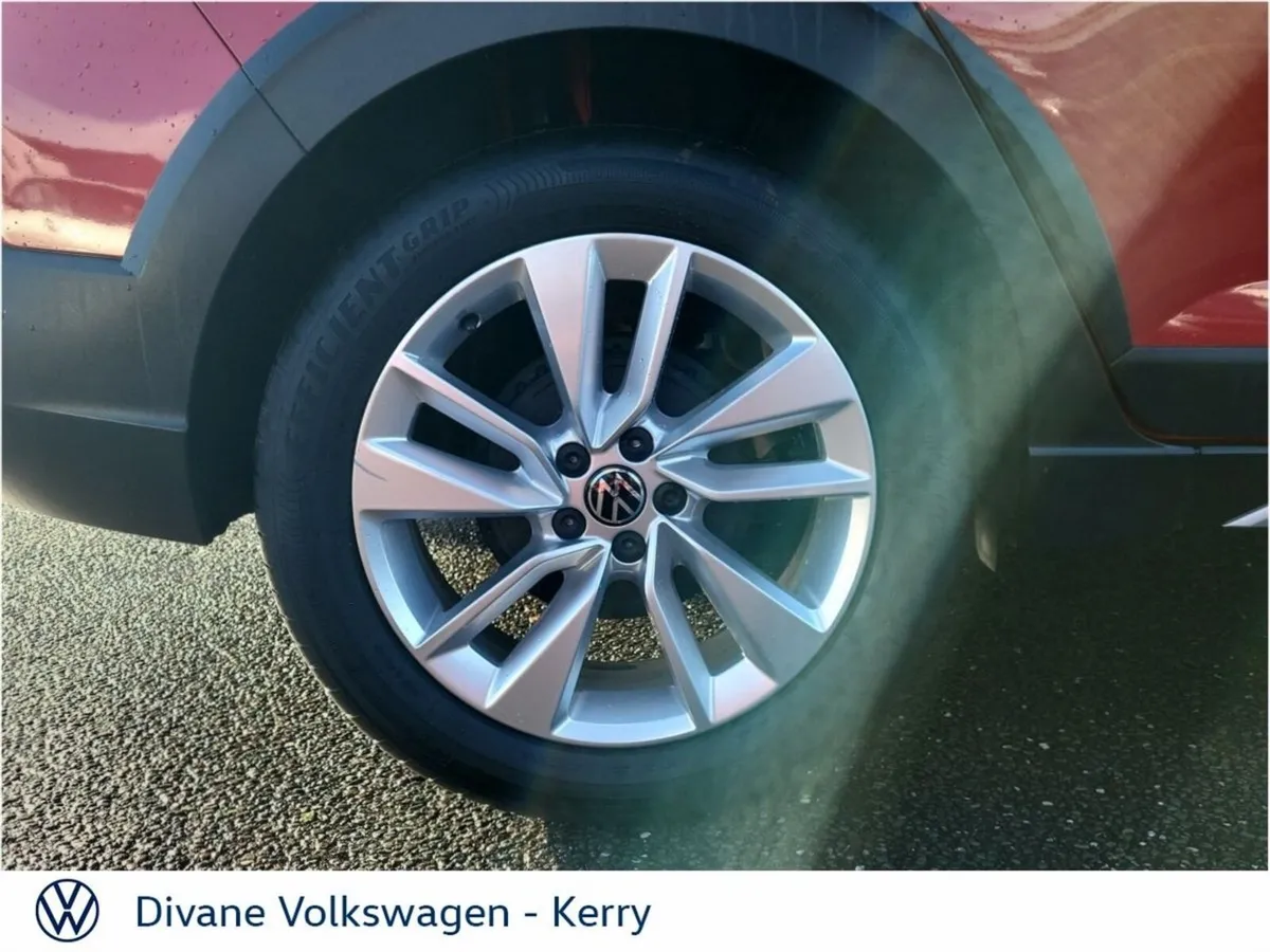 Volkswagen Taigo SUV, Petrol, 2026, Red