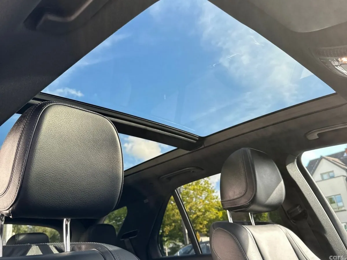 Mercedes-Benz GLE SUV, Diesel, 2021, Blue