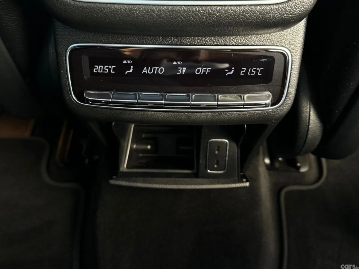 Mercedes-Benz GLE SUV, Diesel, 2021, Blue