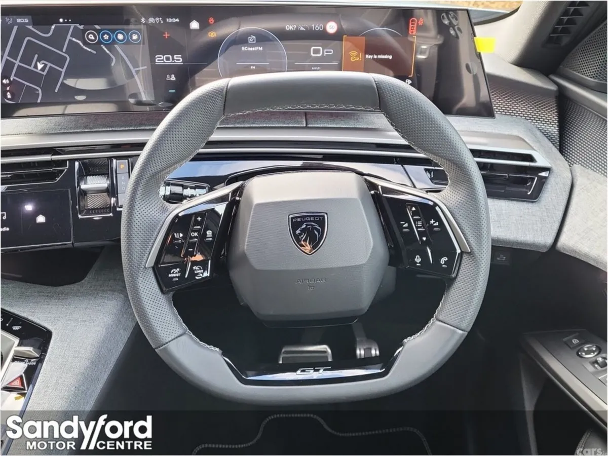 Peugeot 5008 MPV, Petrol Hybrid, 2026, Blue