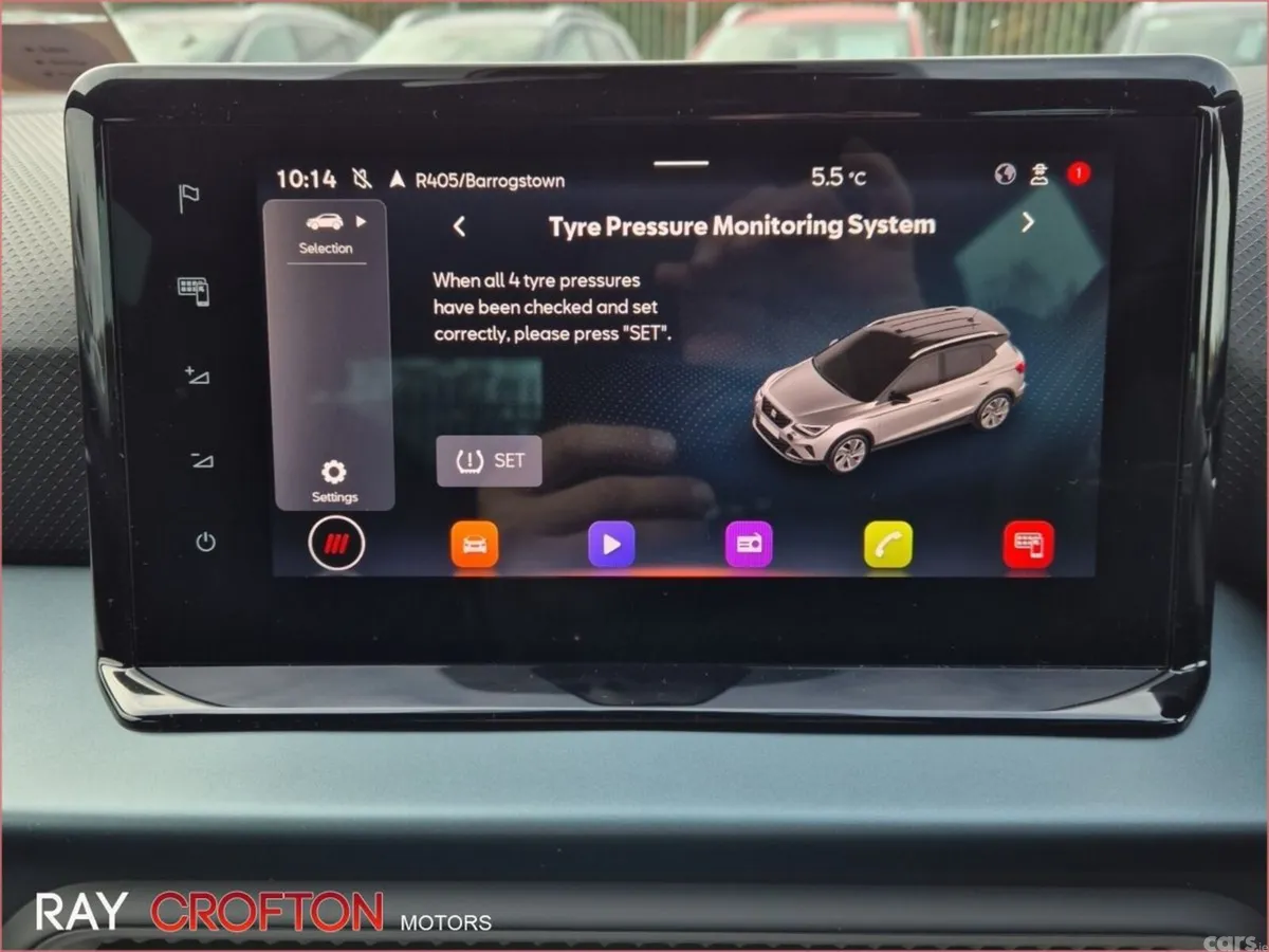 SEAT Arona SUV, Petrol, 2023, Red