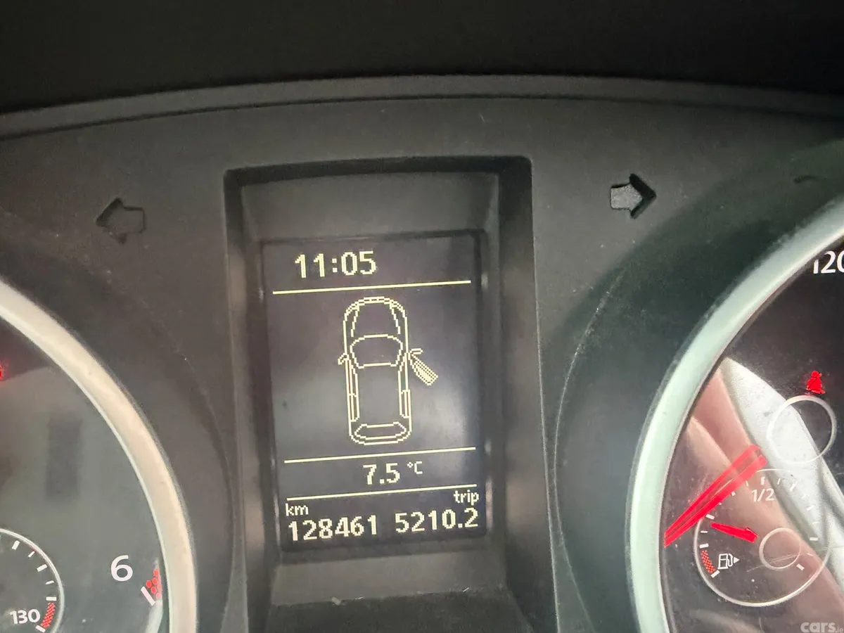 Volkswagen Golf Hatchback, Diesel, 2012, Red