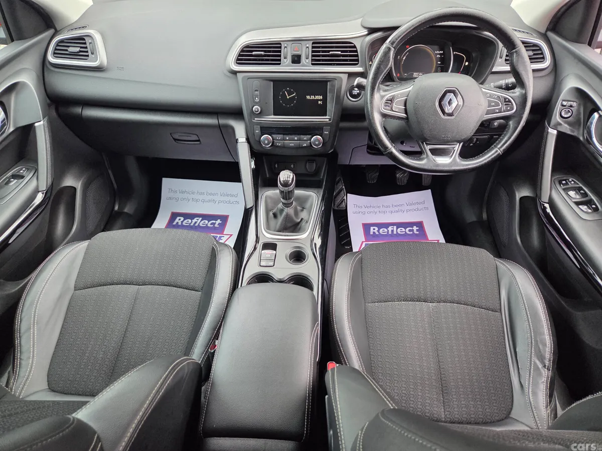 Renault Kadjar SUV, Diesel, 2017, Red