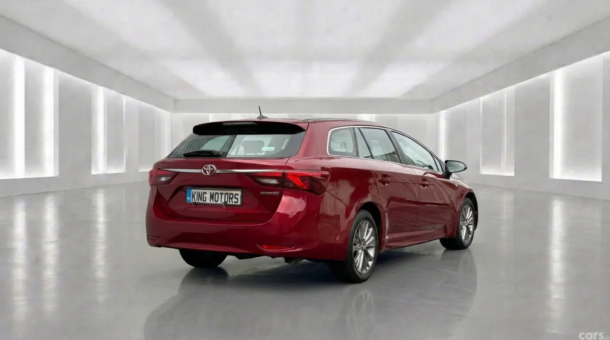 Toyota Avensis Estate, Diesel, 2018, Red