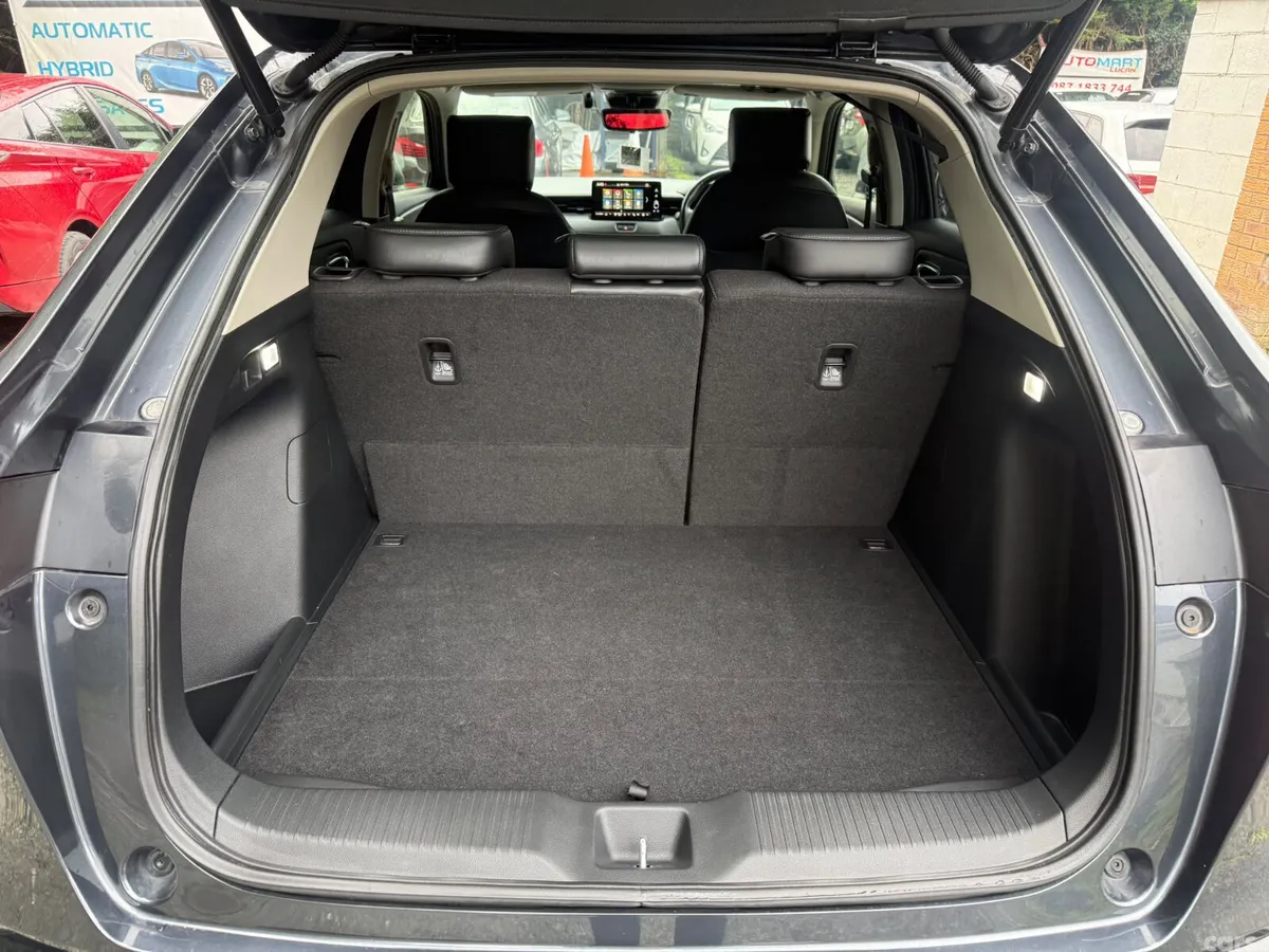 Honda Vezel SUV, Petrol Hybrid, 2021, Grey