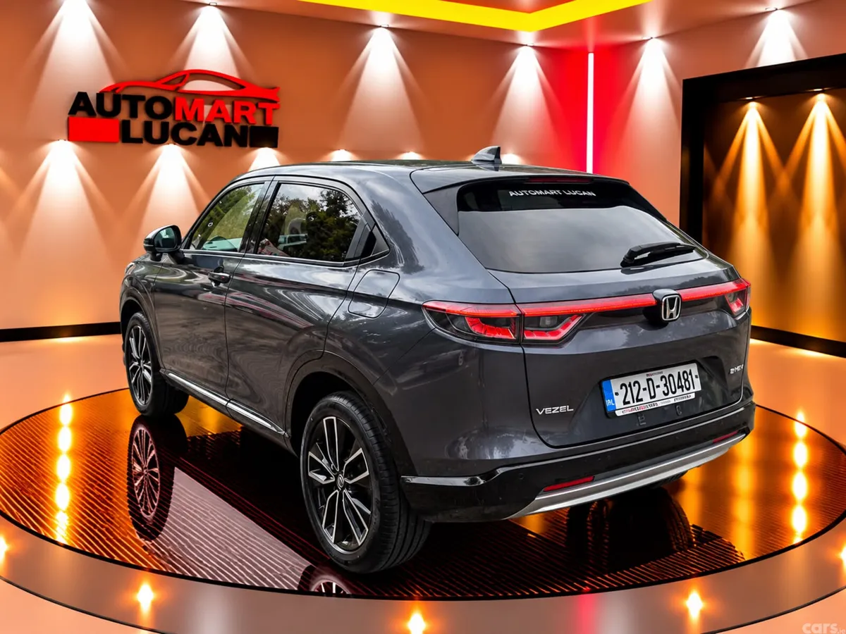 Honda Vezel SUV, Petrol Hybrid, 2021, Grey