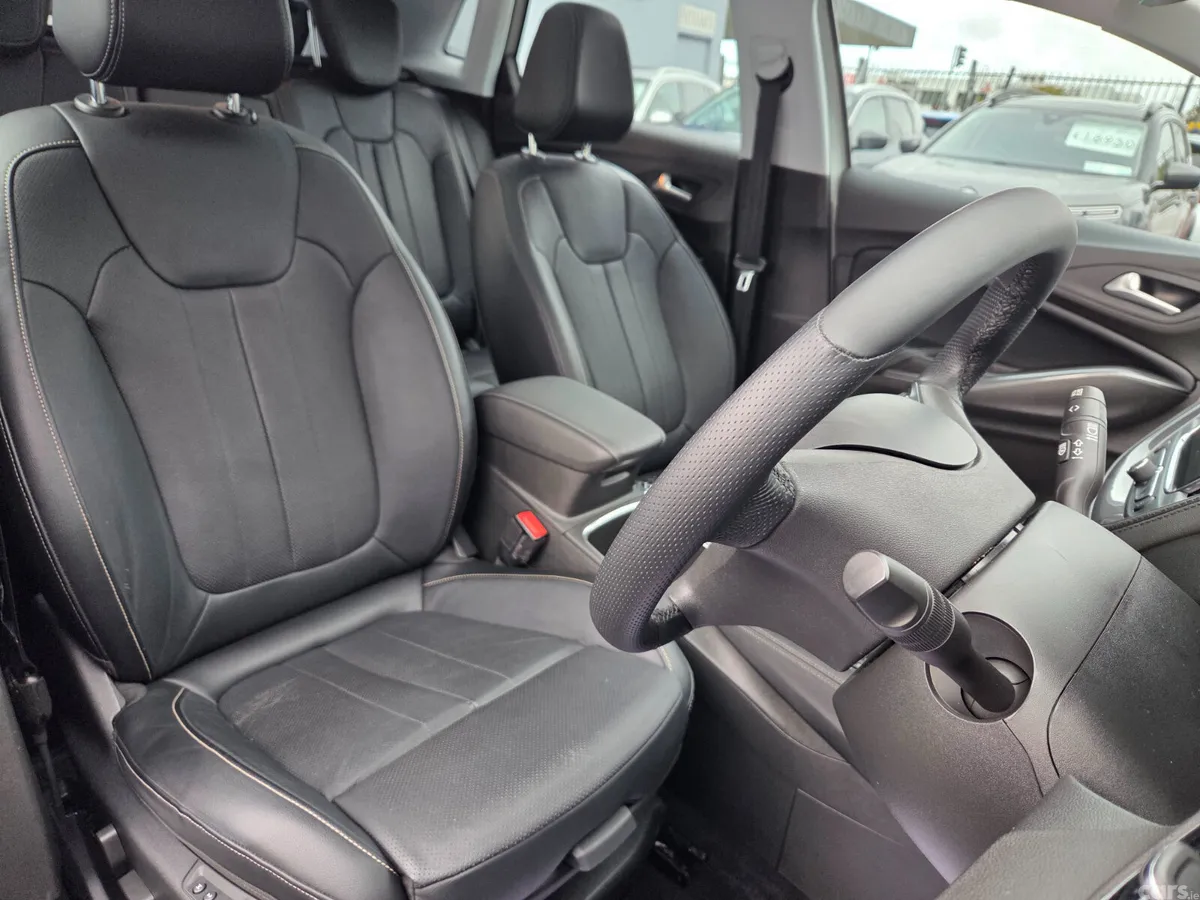 Opel Grandland X SUV, Petrol, 2020, White