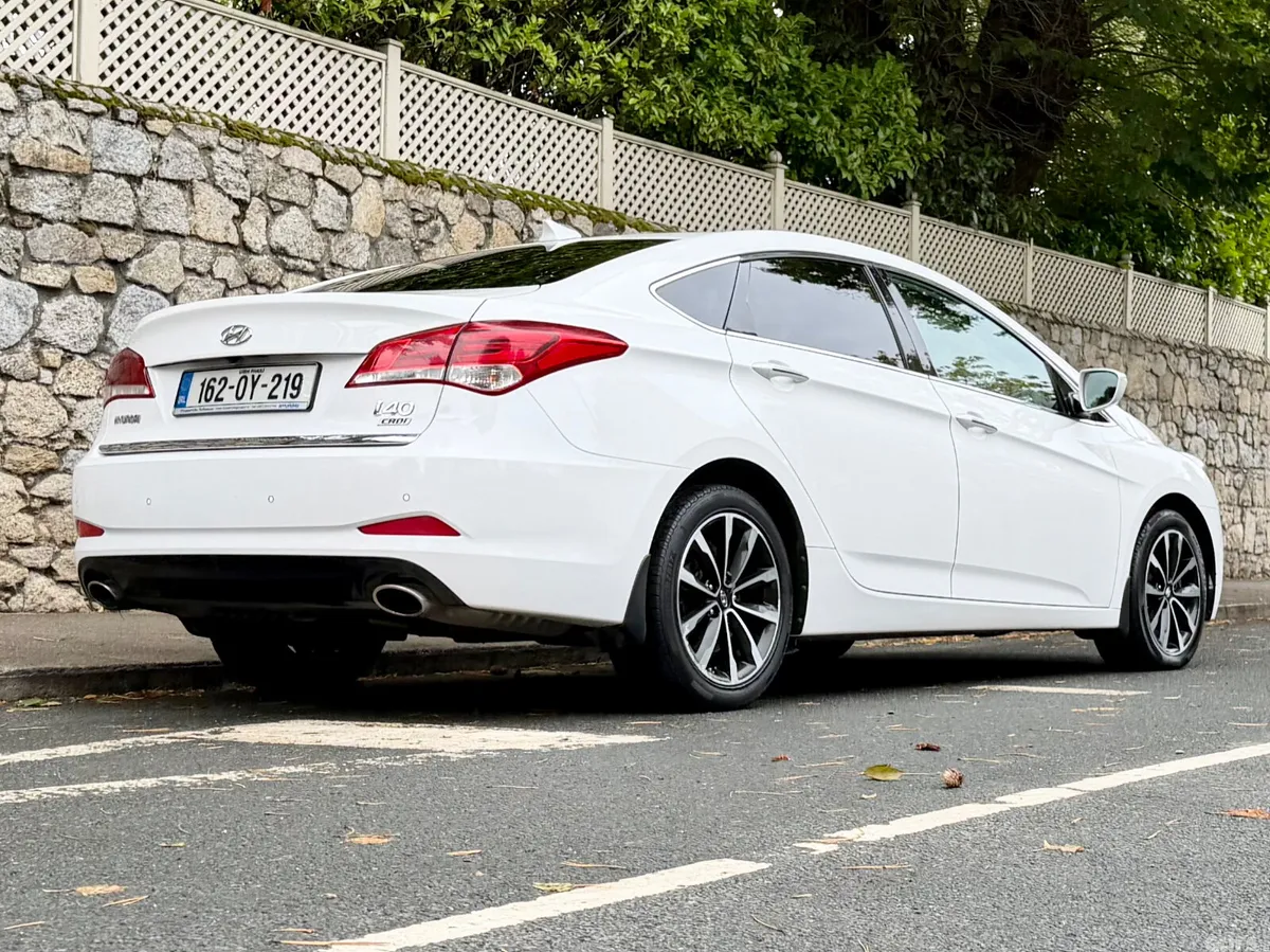 Hyundai i40 Saloon, Diesel, 2016, White