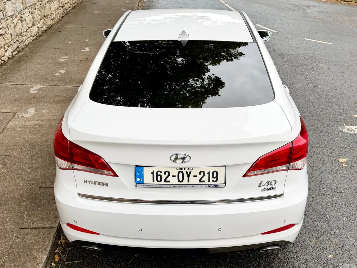 Hyundai i40 Saloon, Diesel, 2016, White