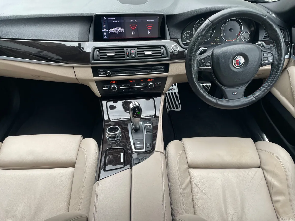 BMW 5-Series Estate, Diesel, 2012, Blue