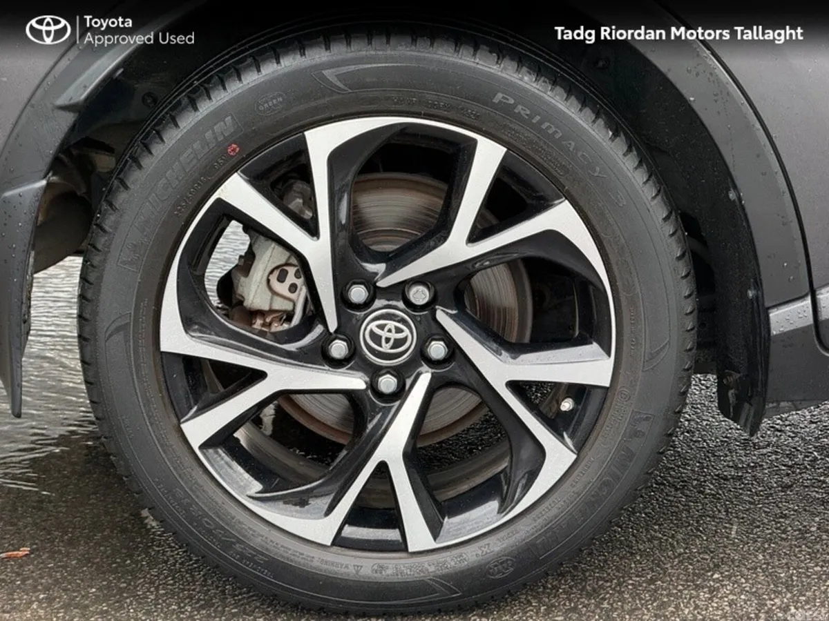 Toyota C-HR SUV, Petrol Hybrid, 2021, Grey