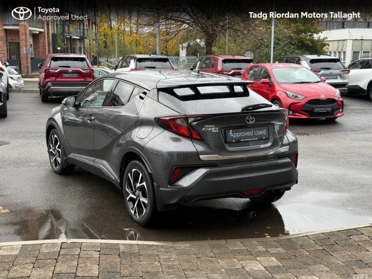 Toyota C-HR SUV, Petrol Hybrid, 2021, Grey