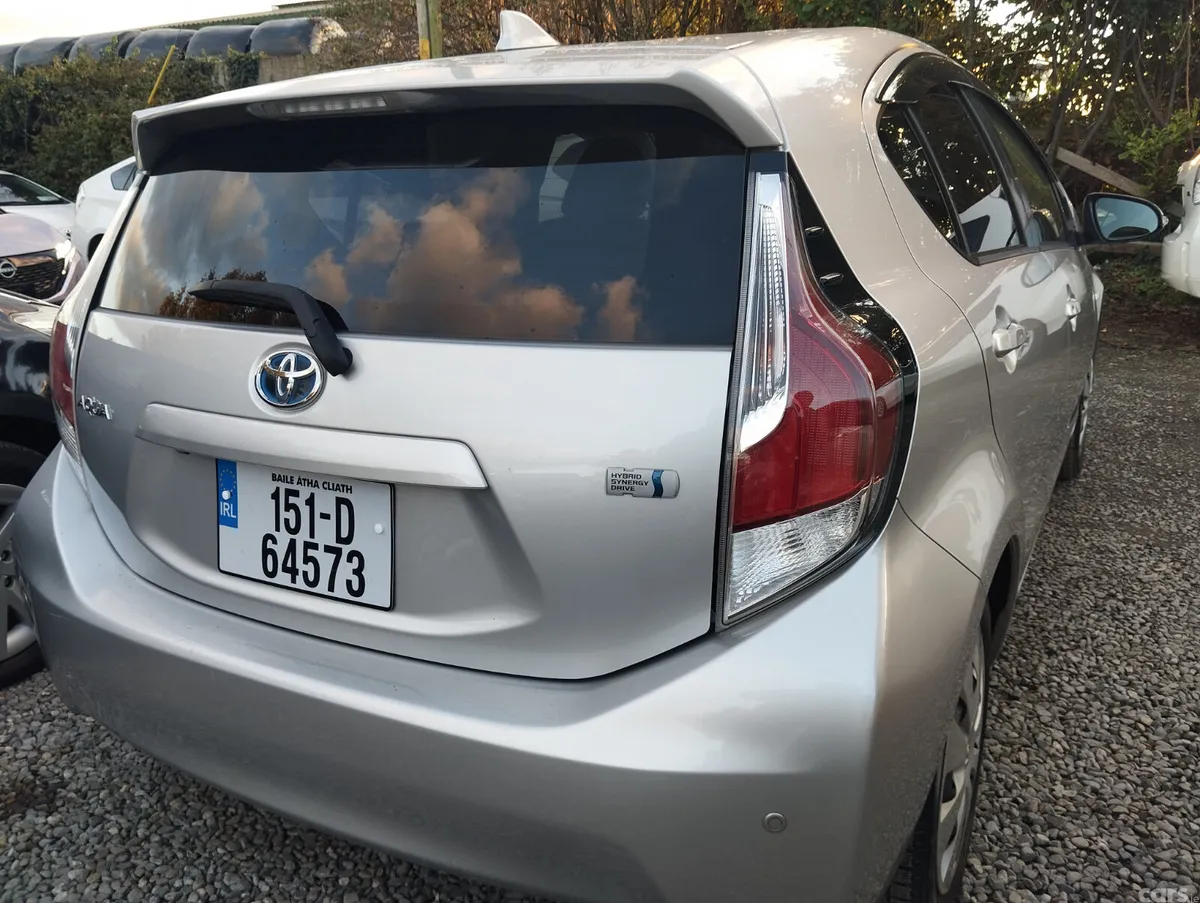 Toyota Aqua Hatchback, Petrol Hybrid, 2015, Silver