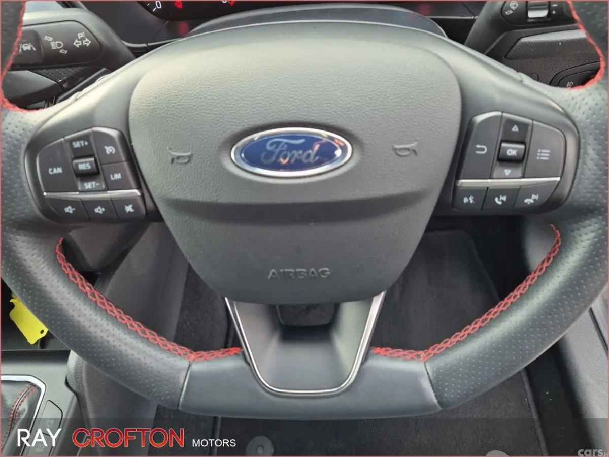 Ford Focus Hatchback, Petrol Hybrid, 2021, Grey