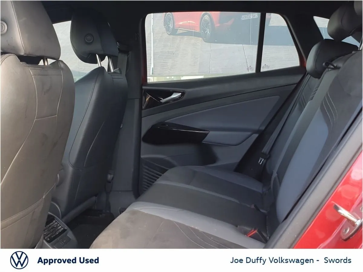 Volkswagen ID.4 Estate, Electric, 2024, Red