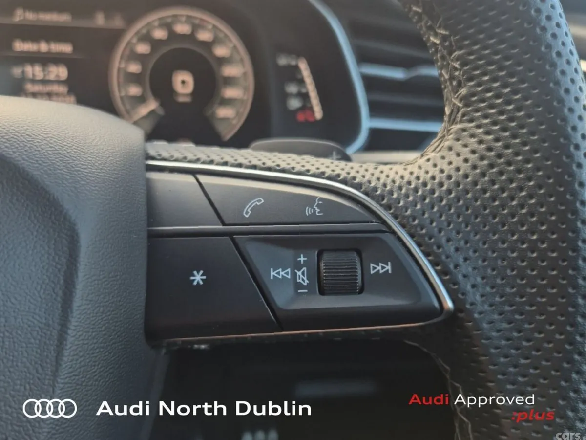 Audi Q8 Estate, Petrol Plug-in Hybrid, 2023, Black