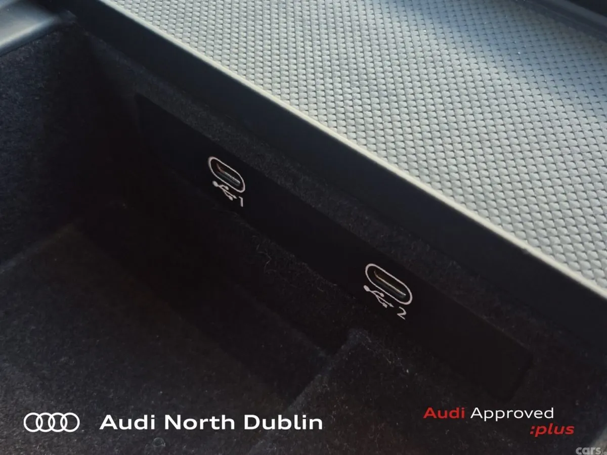 Audi Q8 Estate, Petrol Plug-in Hybrid, 2023, Black