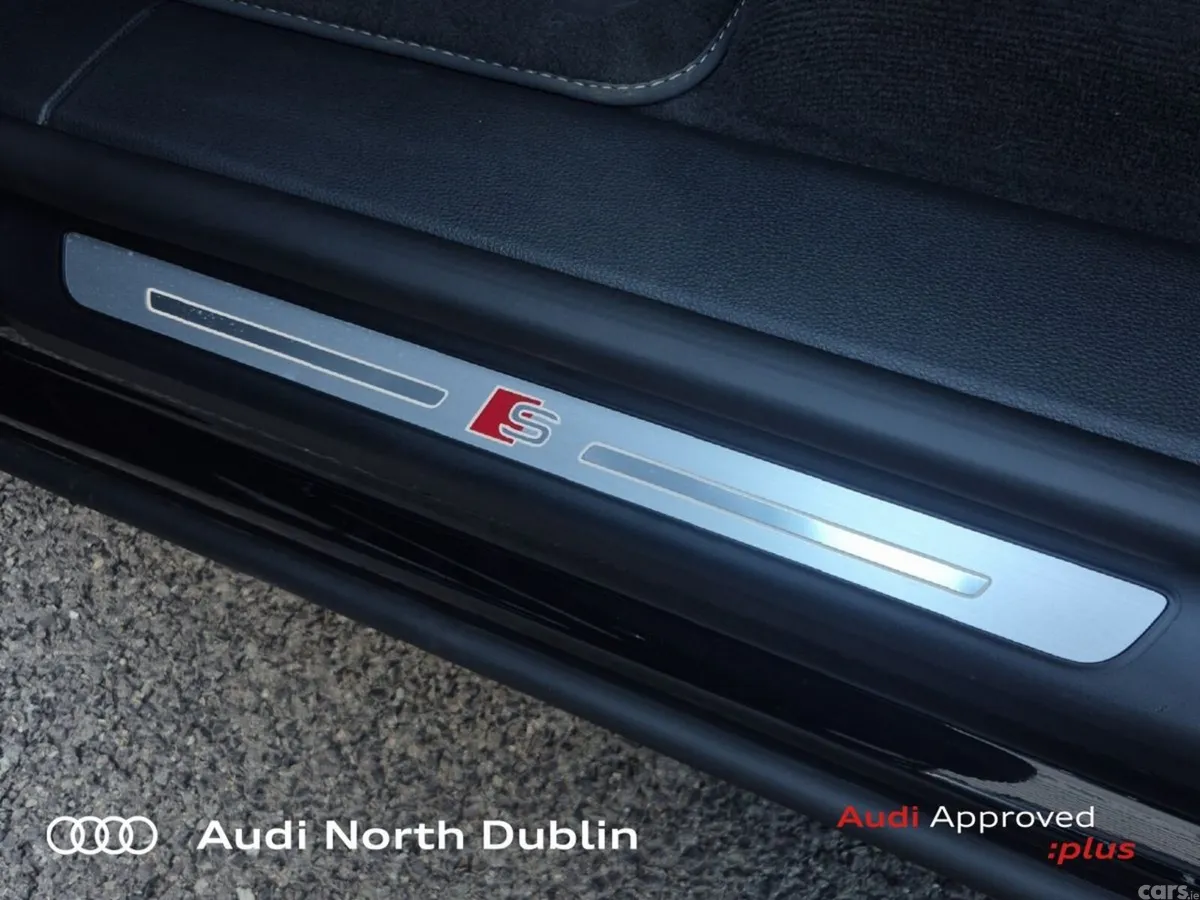 Audi Q8 Estate, Petrol Plug-in Hybrid, 2023, Black