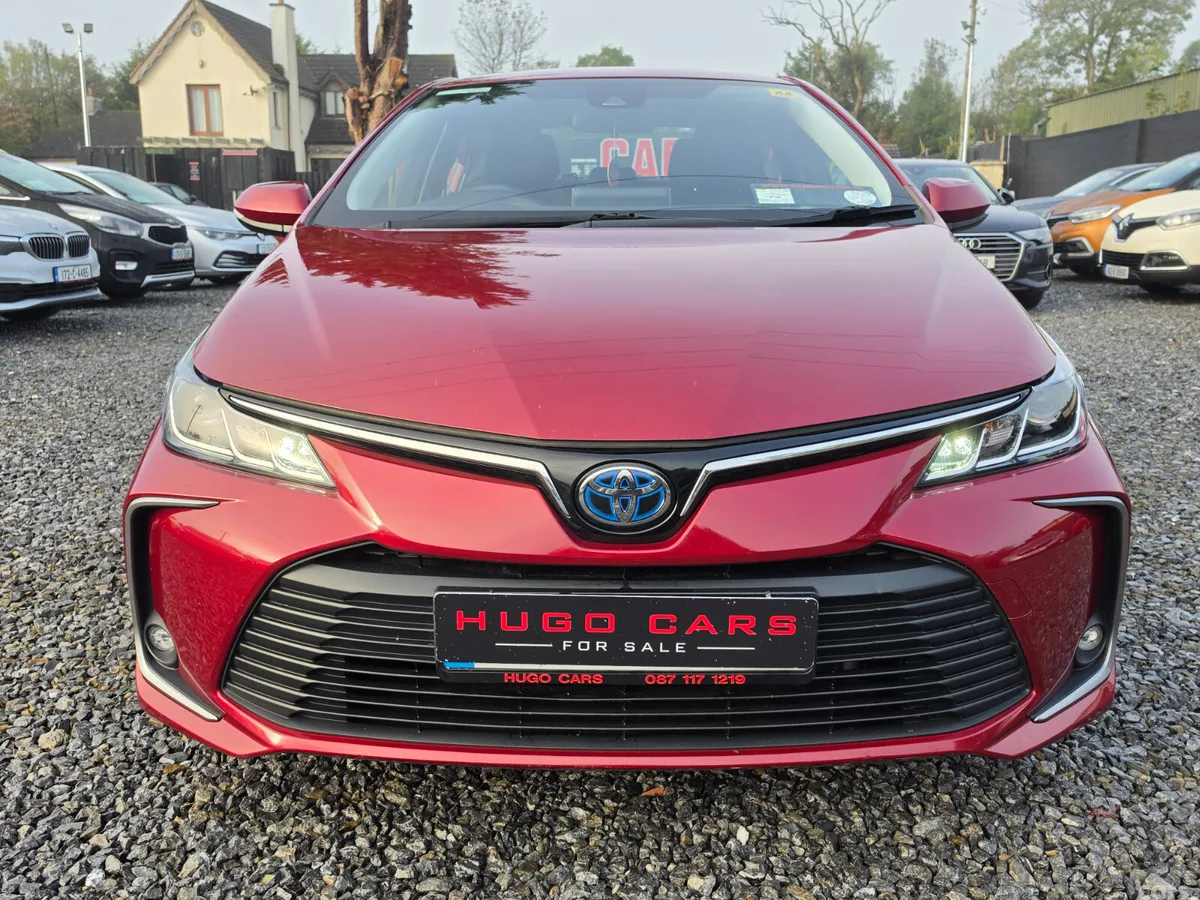 Toyota Corolla Saloon, Petrol Hybrid, 2020, Red