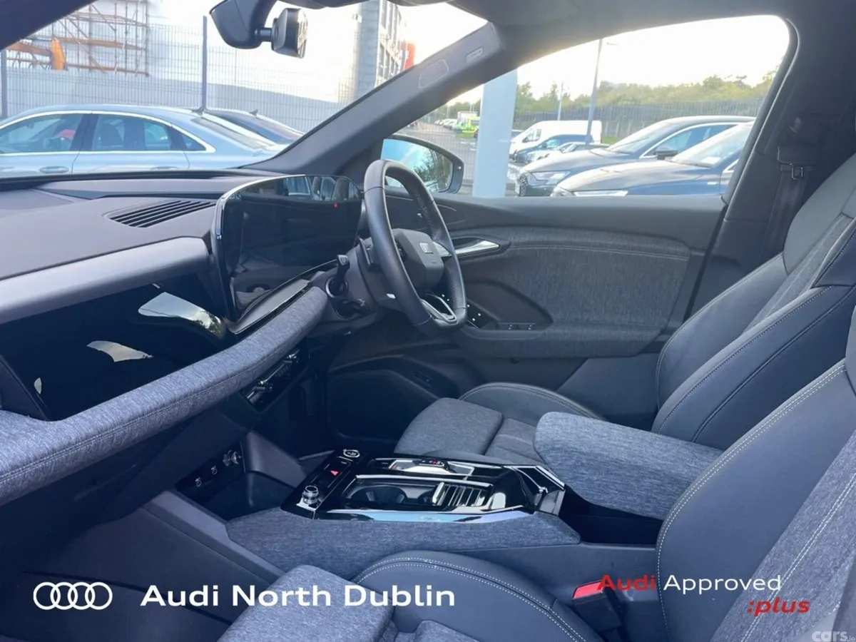 Audi Q6 e-tron SUV, Electric, 2025, Grey