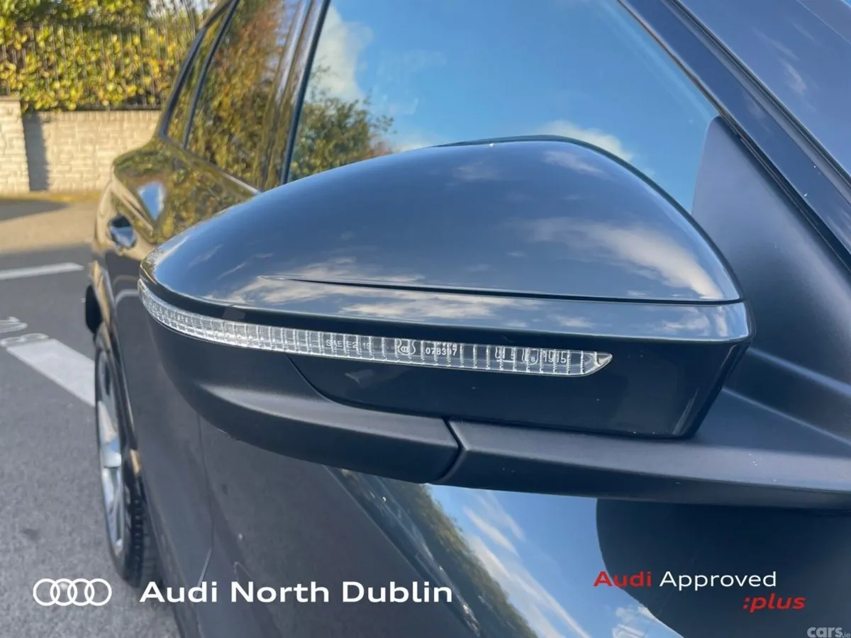 Audi Q6 e-tron SUV, Electric, 2025, Grey