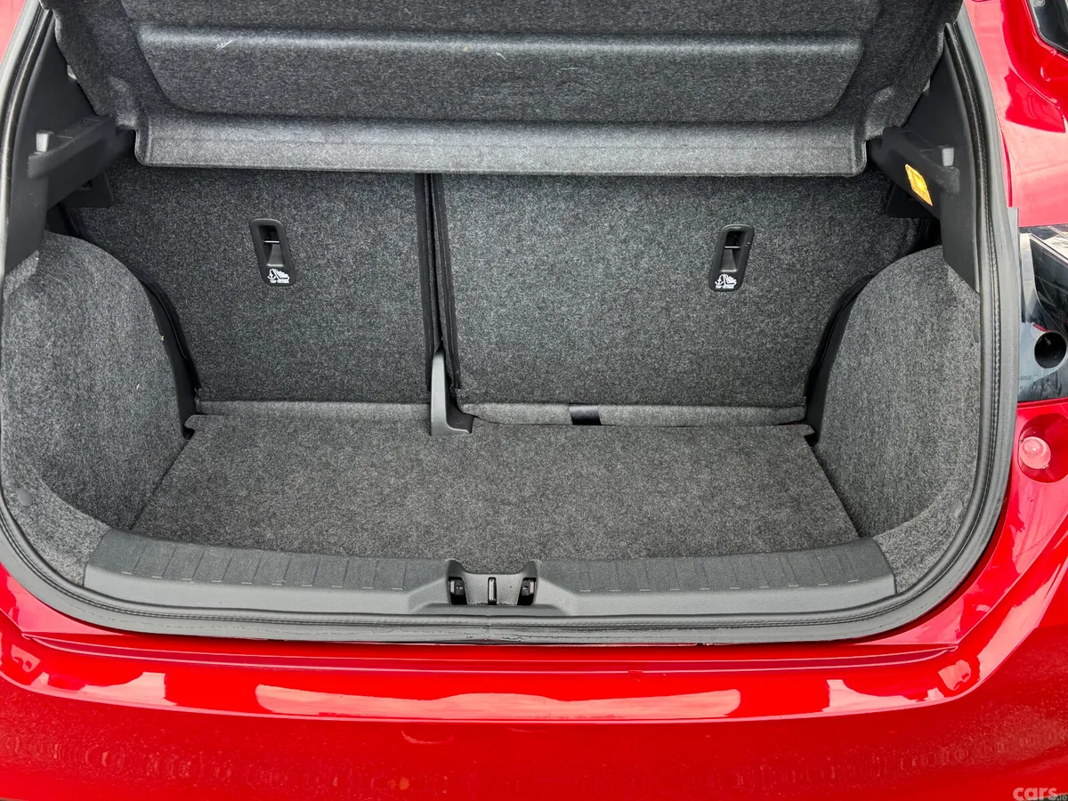 Nissan Micra Hatchback, Petrol, 2018, Red