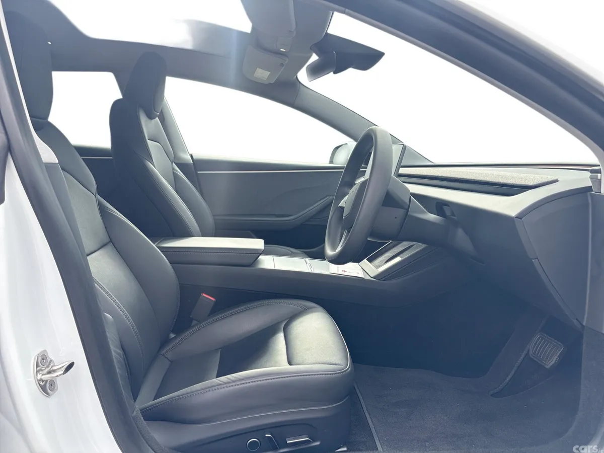 Tesla Model 3 Saloon, Electric, 2024, White