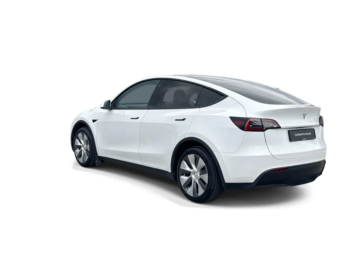 Tesla Model Y Saloon, Electric, 2023, White