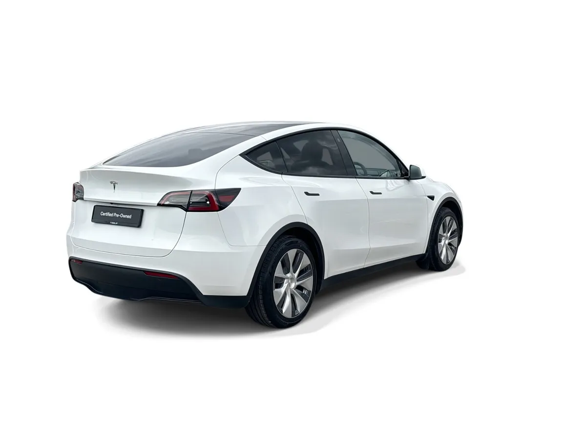 Tesla Model Y Saloon, Electric, 2023, White