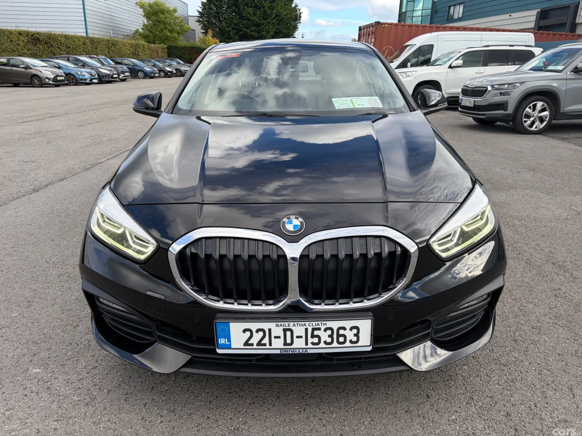 BMW 1-Series Hatchback, Diesel, 2022, Black