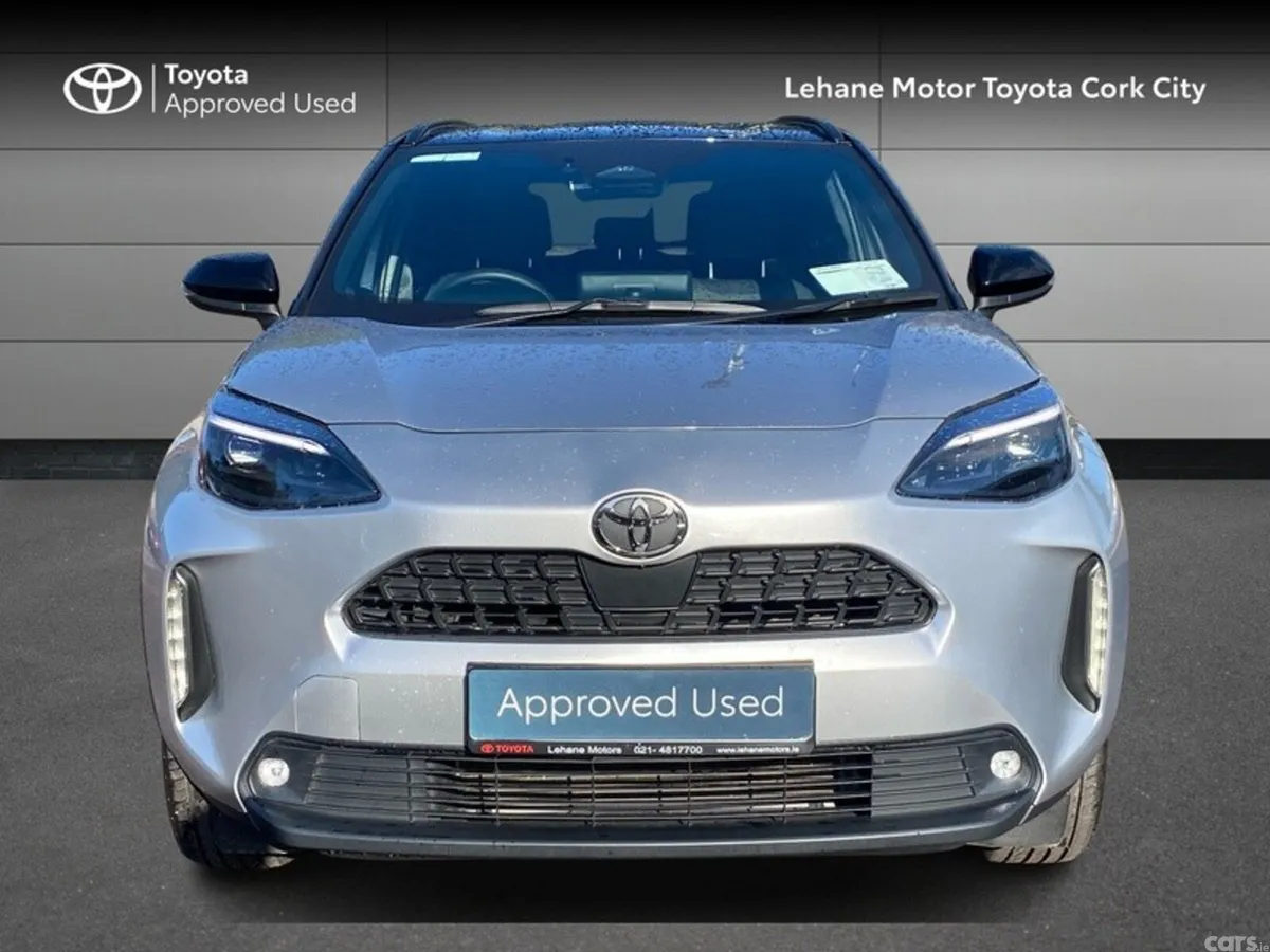 Toyota Yaris Cross Hatchback, Petrol Hybrid, 2026, Grey
