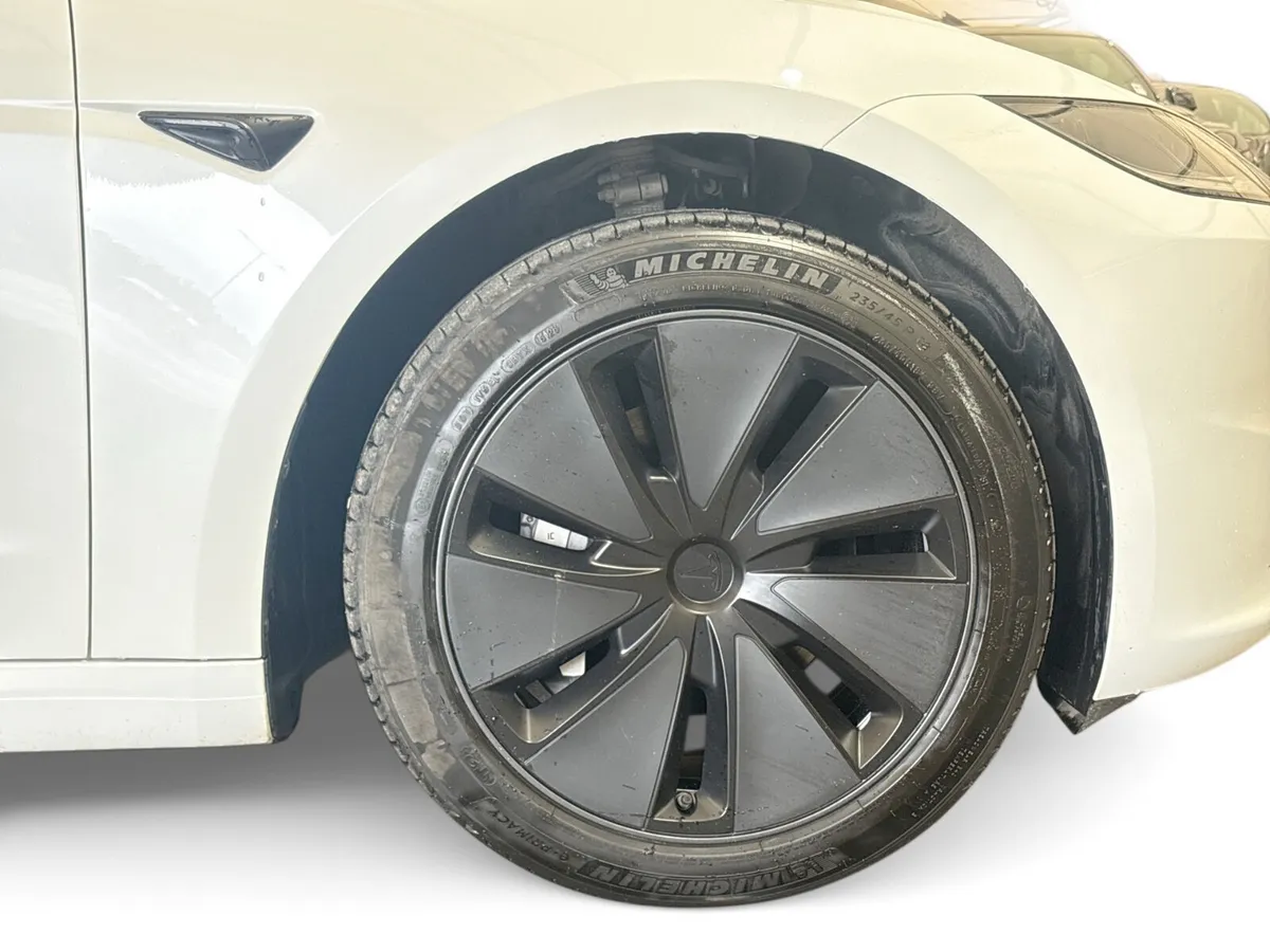 Tesla Model 3 Saloon, Electric, 2024, White