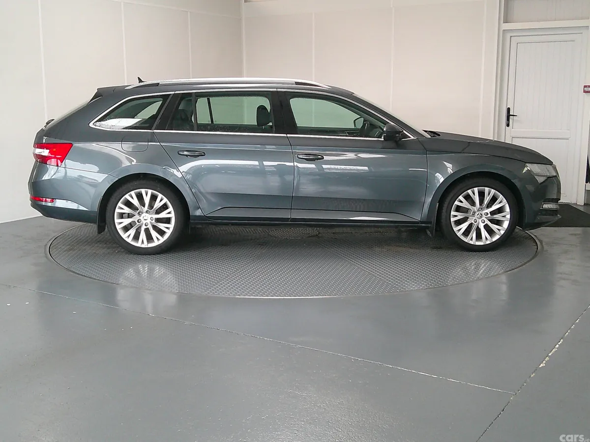 Skoda Superb Estate, Diesel, 2022, Grey