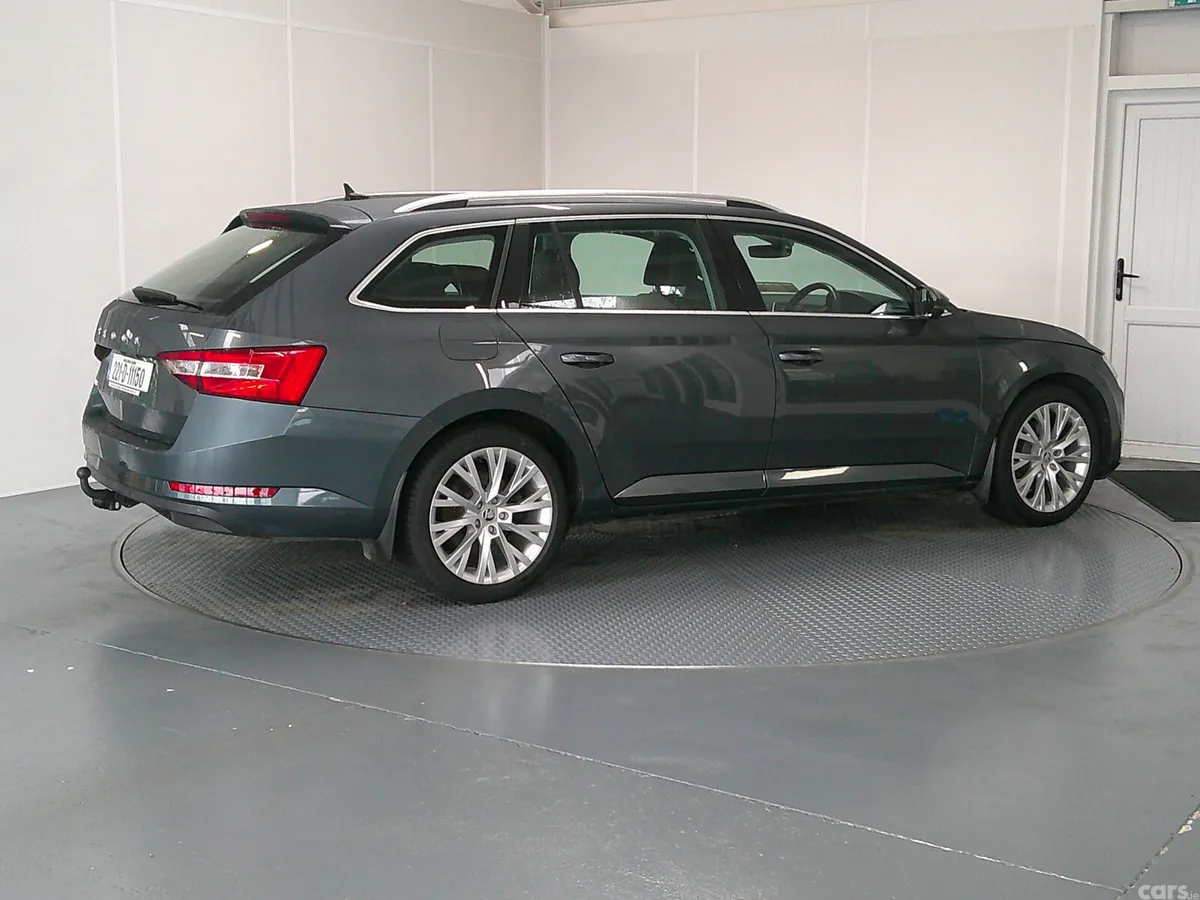 Skoda Superb Estate, Diesel, 2022, Grey