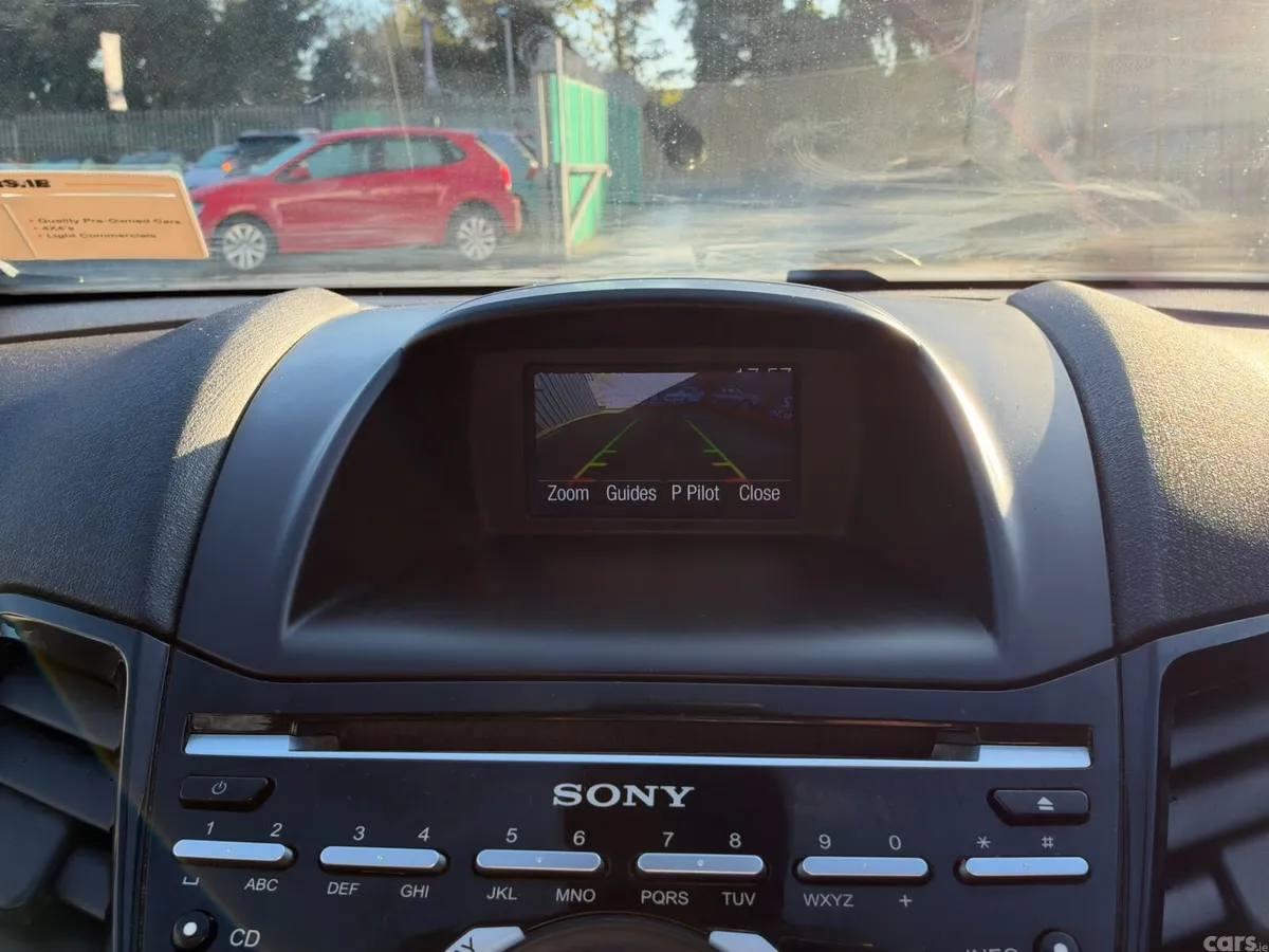 Ford Fiesta Hatchback, Petrol, 2015, Other