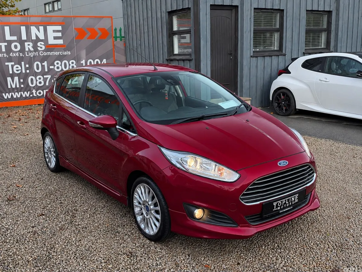 Ford Fiesta Hatchback, Petrol, 2015, Other