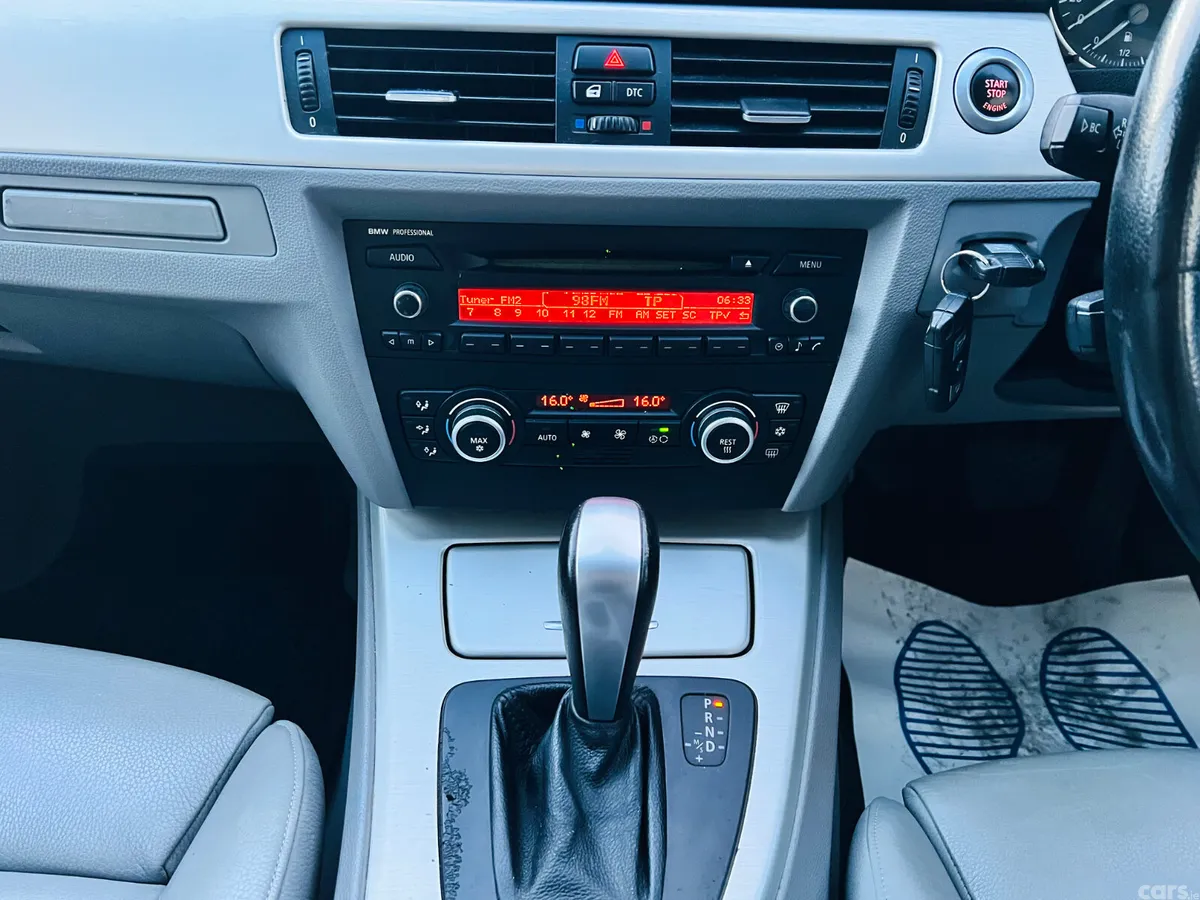BMW 3-Series Saloon, Petrol, 2007, Blue