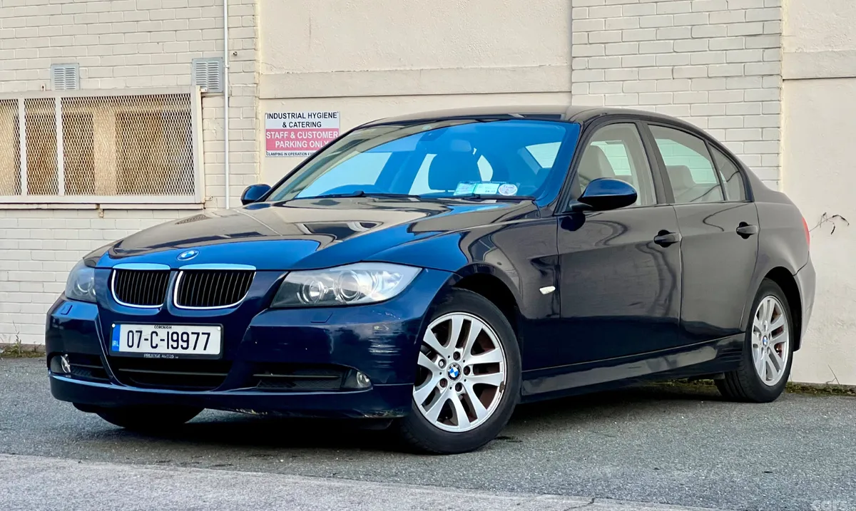 BMW 3-Series Saloon, Petrol, 2007, Blue
