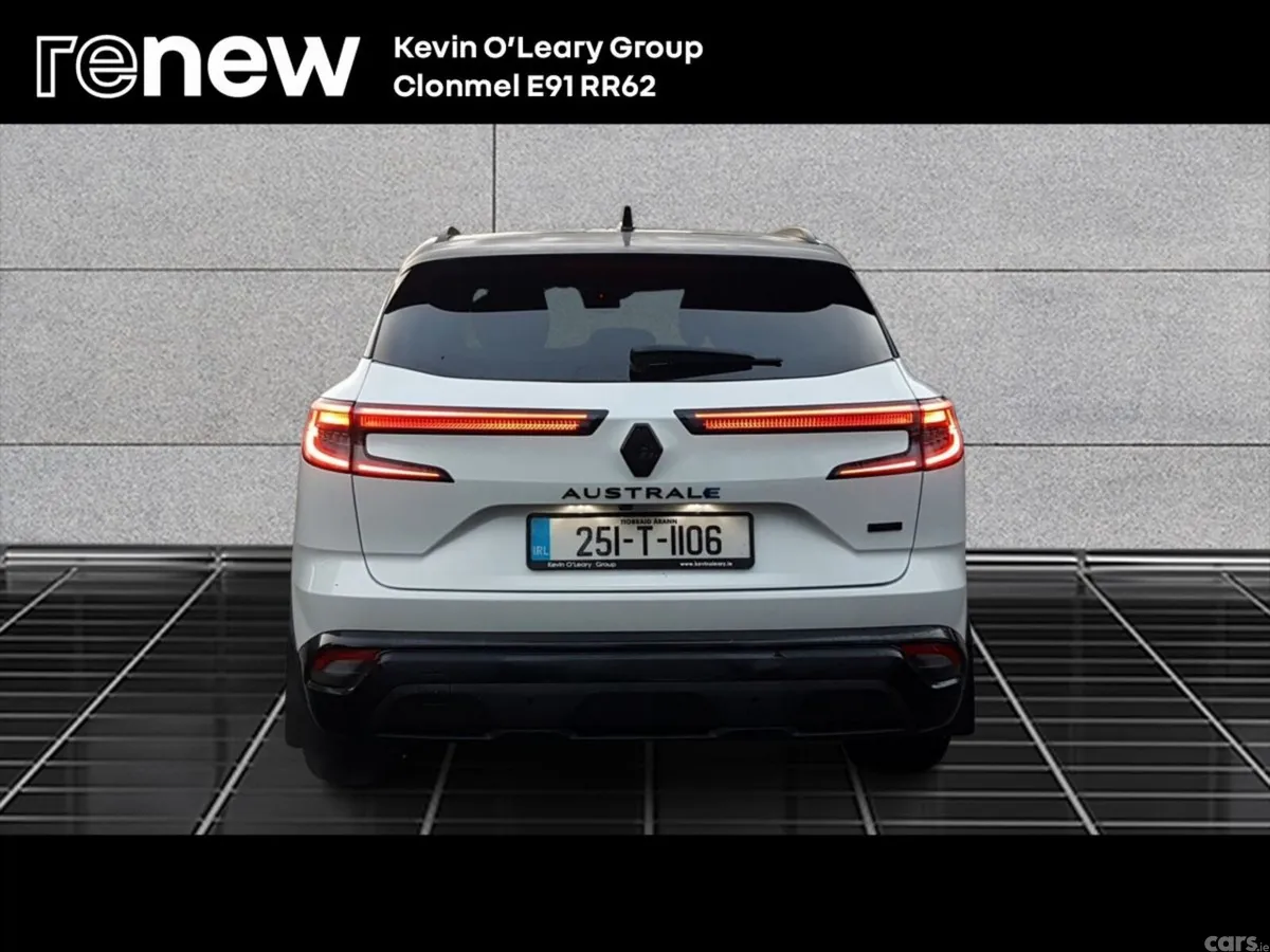 Renault Austral SUV, Petrol Hybrid, 2025, White