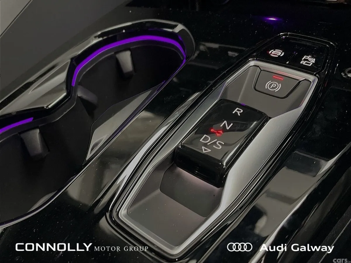 Audi Q5 SUV, Petrol Plug-in Hybrid, 2027, Grey