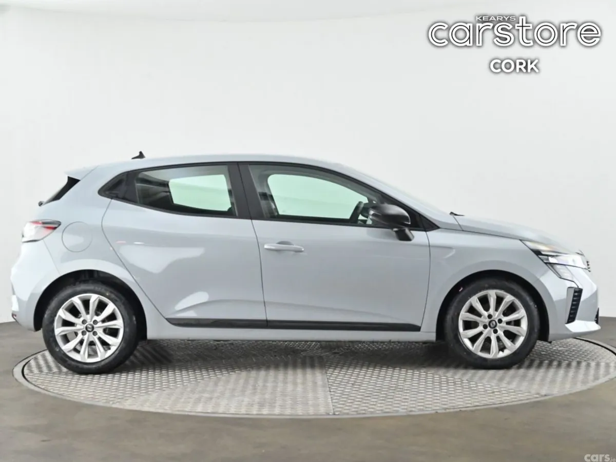 Renault Clio Hatchback, Petrol, 2024, Grey