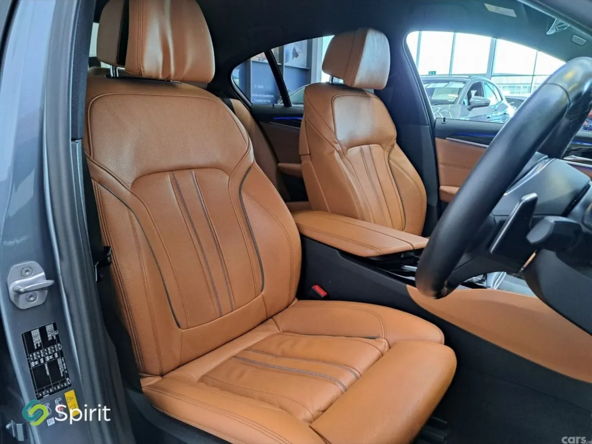 BMW 5-Series Saloon, Petrol Plug-in Hybrid, 2018, Blue